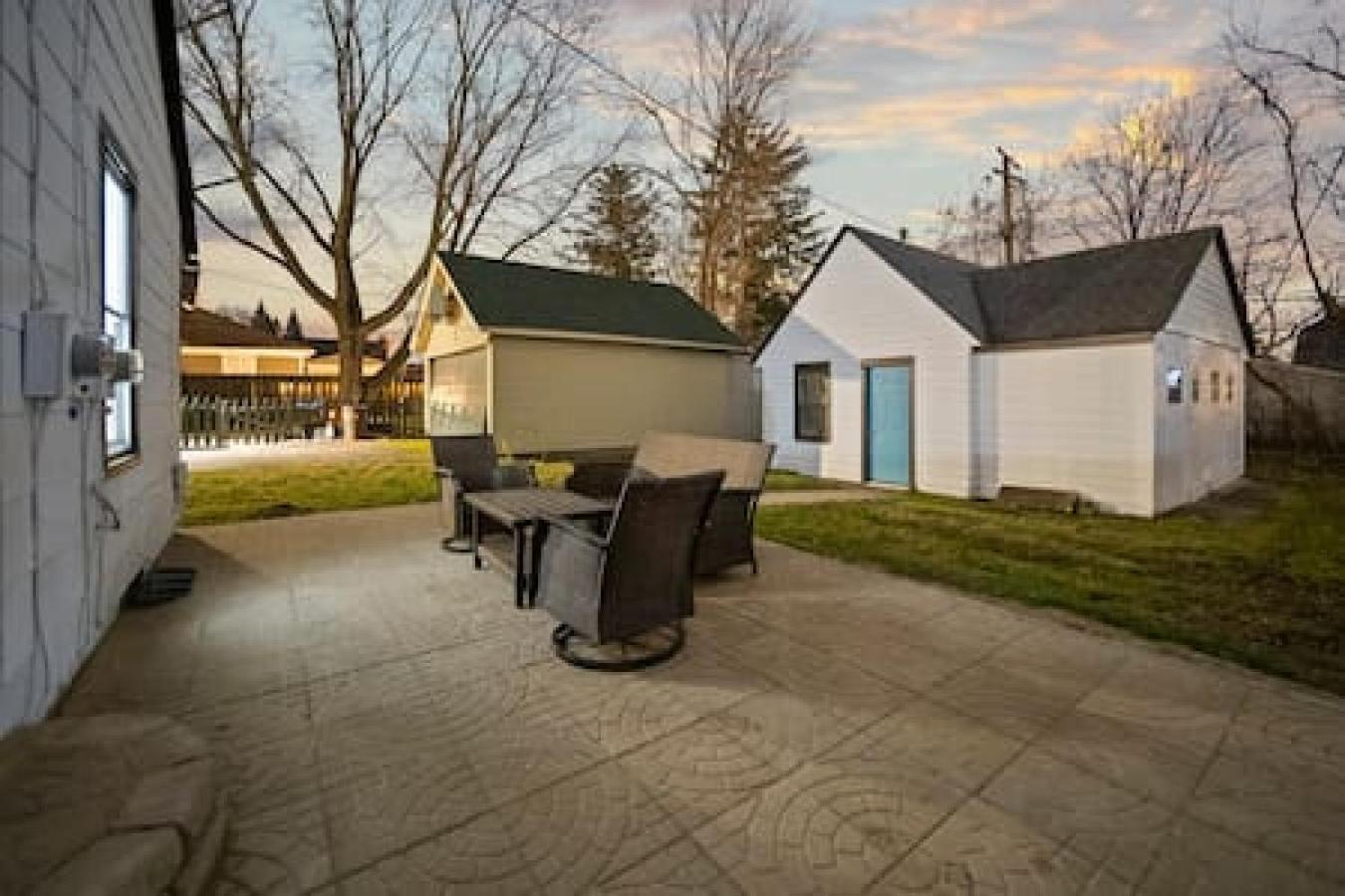 Urban Elegance Retreat In Downtown Rochester Exterior foto